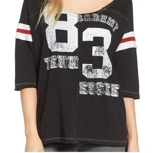 We the free t shirt sz XS